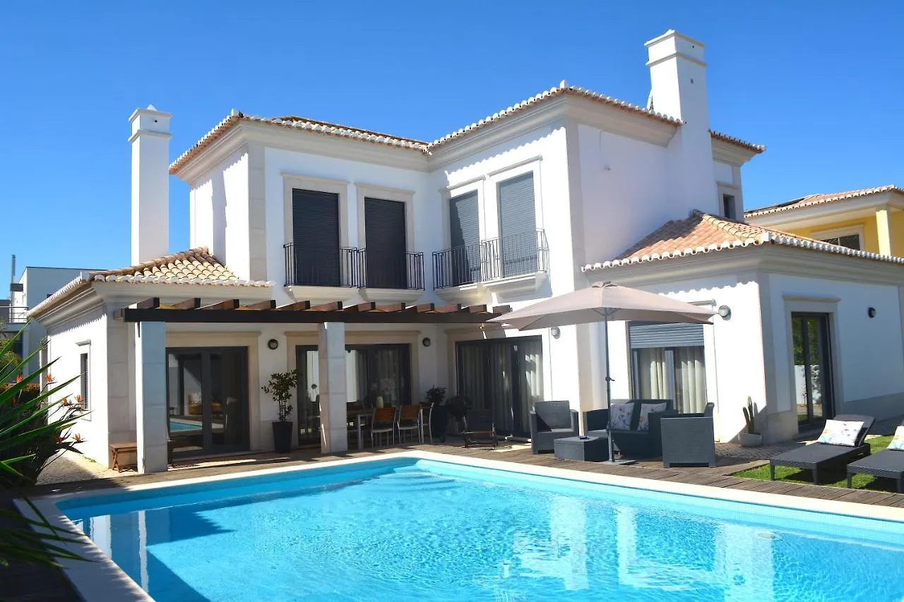 Casa Das Oliveiras - Moradia De Luxo T4 Na Praia De Faro Villa