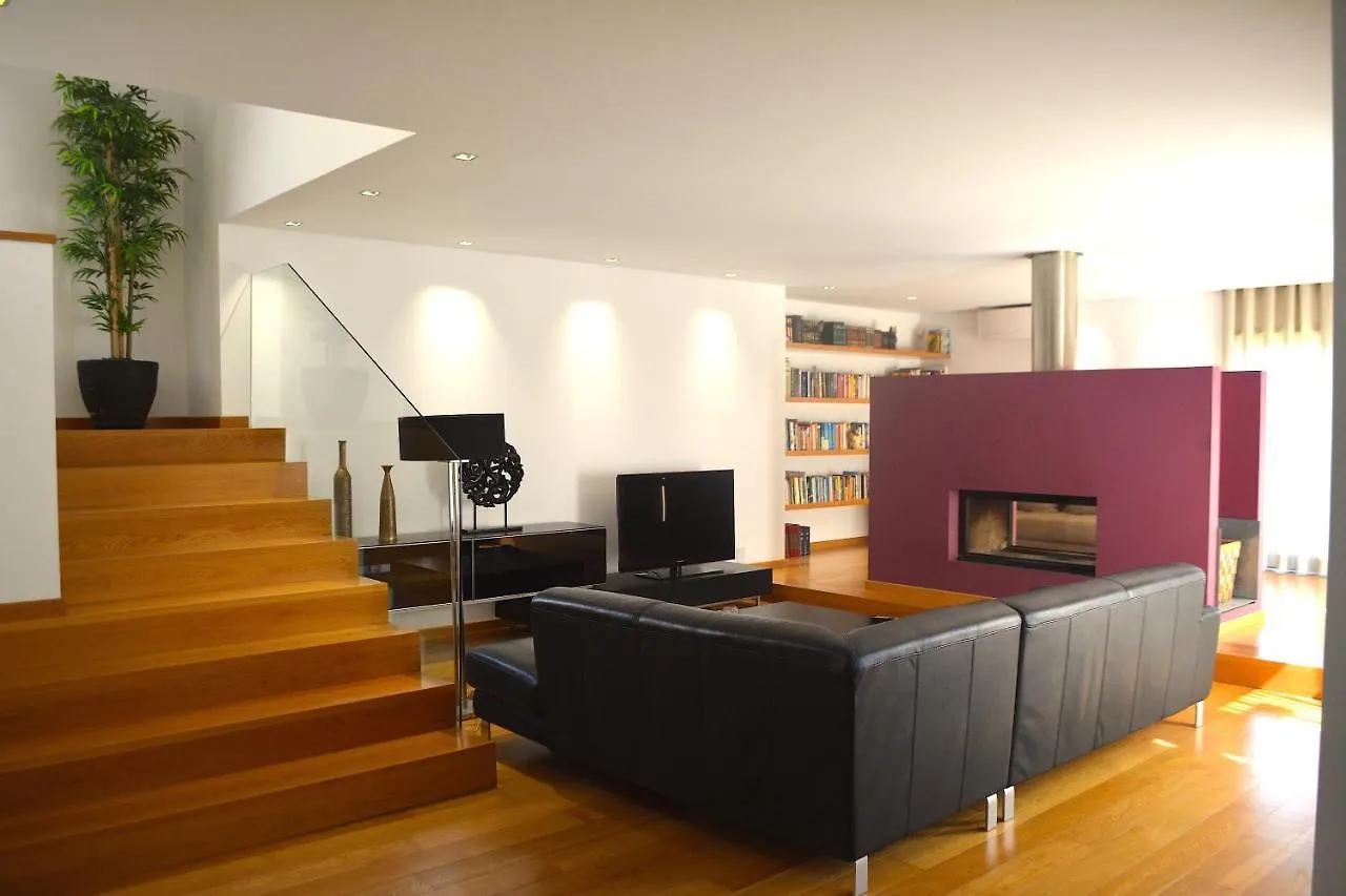 Casa Das Oliveiras - Moradia De Luxo T4 Na Praia De Faro Villa 0*,  Portugal