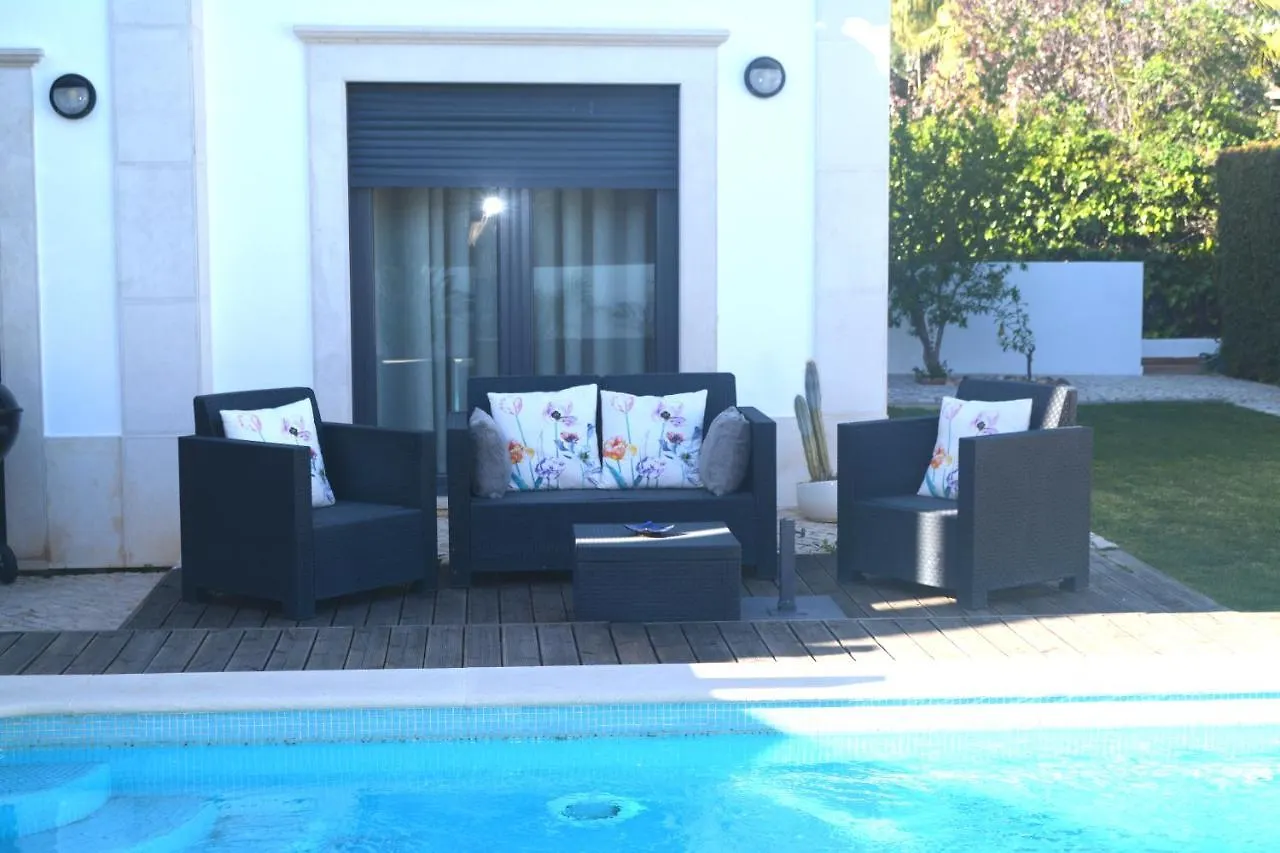 Casa Das Oliveiras - Moradia De Luxo T4 Na Praia De Faro Villa